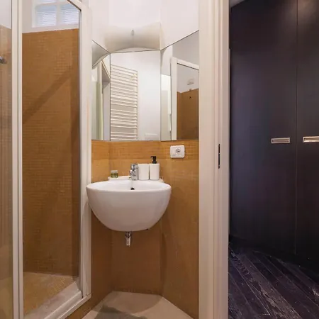 I Host - Montenero 58 Milan