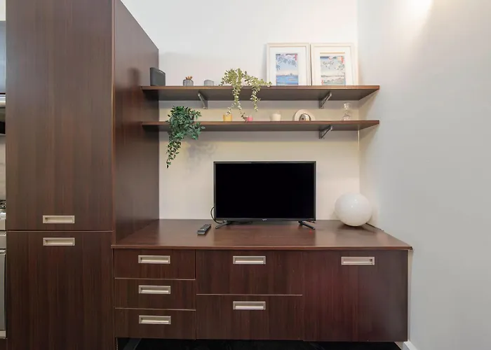 I Host - Montenero 58 Lägenhet